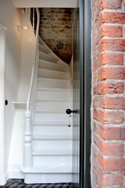 Guesthouse Bernardin Antwerpen Rom bilde