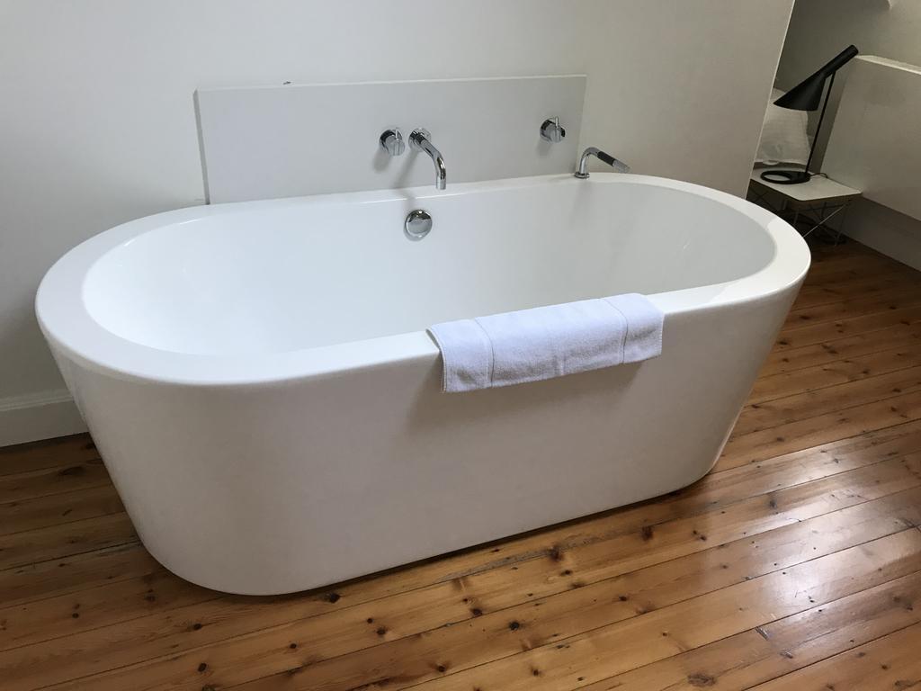 Guesthouse Bernardin Antwerpen Eksteriør bilde
